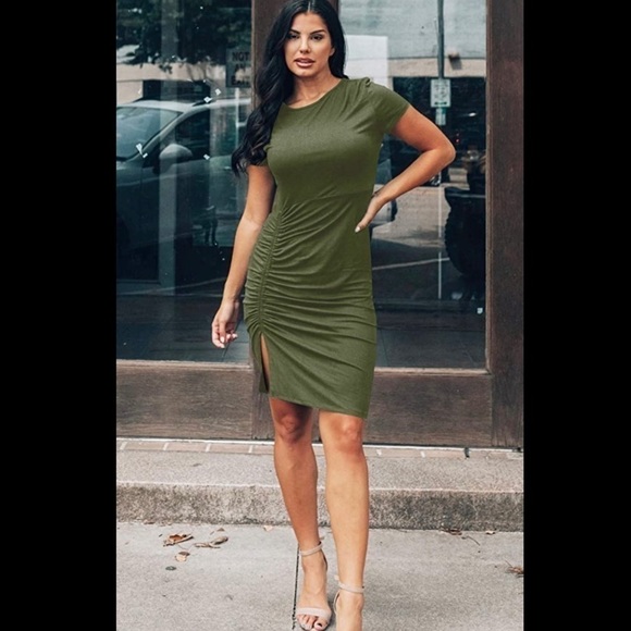 🌿olive Green SS Tee Mini Dress - Picture 1 of 4